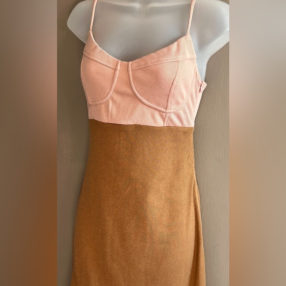 Line & Dot Maggie Bodycon Bustier Midi Dress Size Medium - Picture 8 of 8